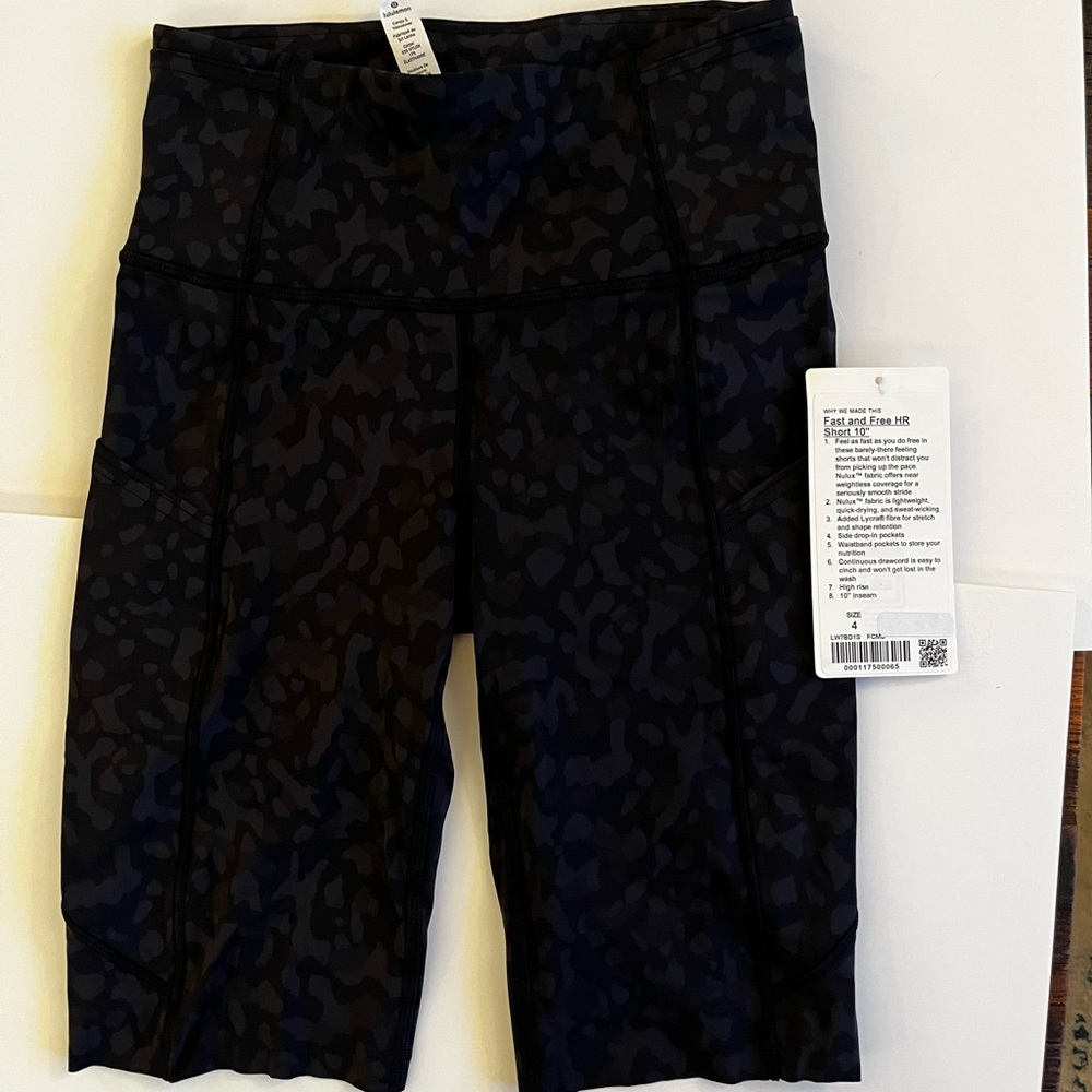 Lululemon Fast & Free HR Short 10” size 4